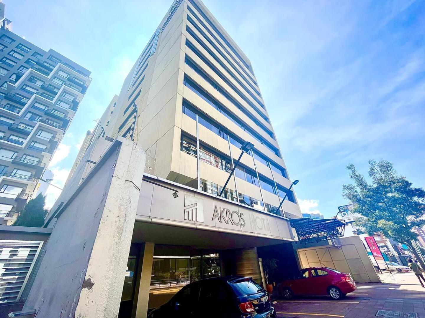 1420 Lujosa Habitacion - Hotel Akros Quito Exterior foto